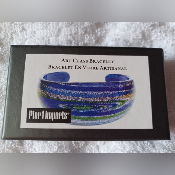 Pier One Art Glass Bracelet - Picture 6 of 8